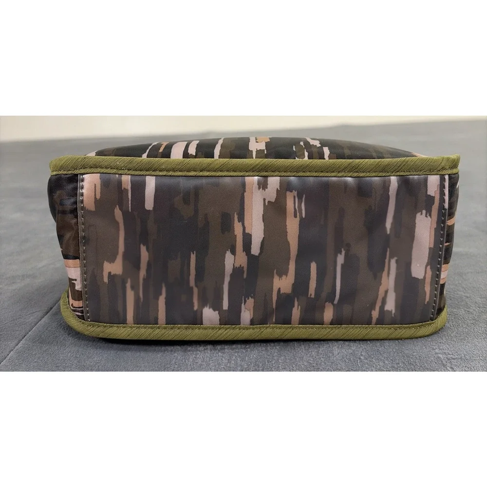 LUG Parasail Cosmetic Bag Green/Brown Camo Nylon Travel Makeup Case Bnfts Chrty